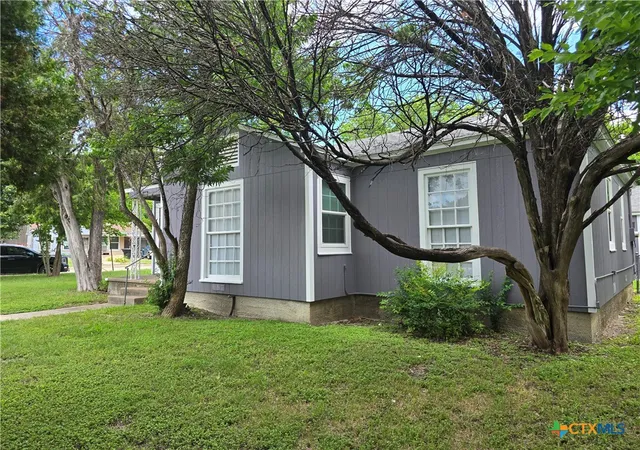 Photo 3 of Sale Pending at 1416 E Ave C, Temple, TX 76501 | MLS# 616567 | Listing updated on 2026-09-09