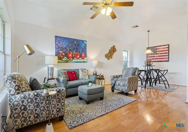 Photo 4 of Townhouse for sale at 4406 Acorn Crk Trl, Killeen, TX 76542 | MLS# 616549 | Listing updated on 2026-09-05