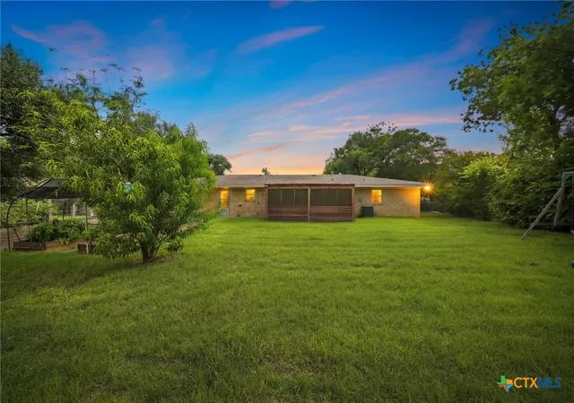 Photo 4 of Single family home for sale at 111 W Welton Ave, Temple, TX 76501 | MLS# 616516 | Listing updated on 2026-08-19