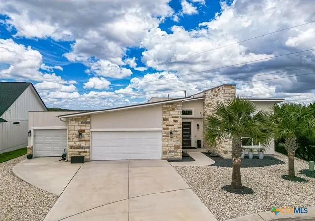 Photo 2 of Single family home for sale at 228 Cruising Oak St, San Marcos, TX 78666 | MLS# 616632 | Listing updated on 2026-09-10