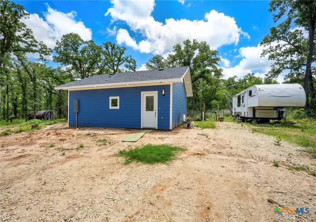 Photo 3 of Single family home for sale at 868 County Rd 405, Buckholts, TX 76518 | MLS# 616458 | Listing updated on 2026-09-11