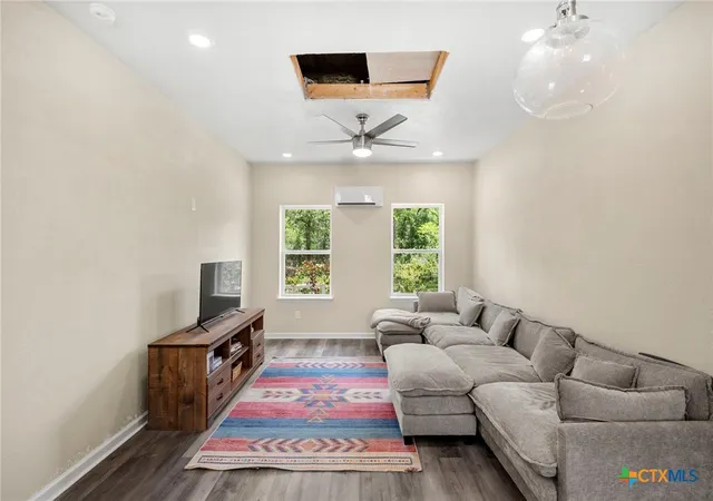 Photo 3 of Single family home for sale at 868 County Rd 405, Buckholts, TX 76518 | MLS# 616458 | Listing updated on 2026-09-11