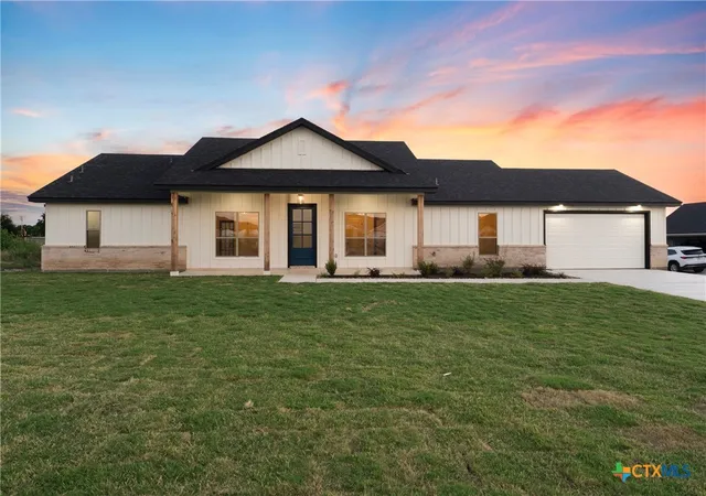 Single family home for sale at 138 Dana Point Rd, Lorena, TX 76655 | MLS# 616658