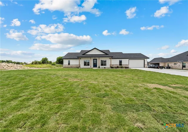 Photo 2 of Single family home for sale at 138 Dana Point Rd, Lorena, TX 76655 | MLS# 616658 | Listing updated on 2026-09-06