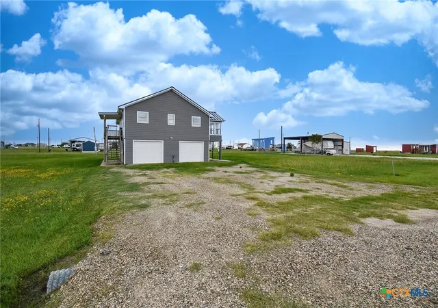 Photo 2 of Single family home for sale at 90 Bluefish Ln, Palacios, TX 77465 | MLS# 616705 | Listing updated on 2026-09-08