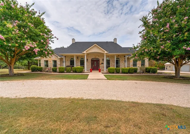 Photo 1 of Single family home for sale at 501 Lovejoy Ln, San Marcos, TX 78666 | MLS# 616750 | Listing updated on 2026-08-19