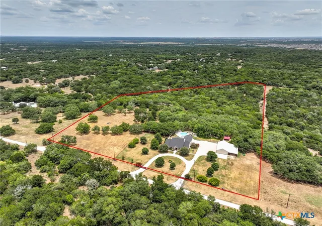 Photo 2 of Single family home for sale at 501 Lovejoy Ln, San Marcos, TX 78666 | MLS# 616750 | Listing updated on 2026-08-19