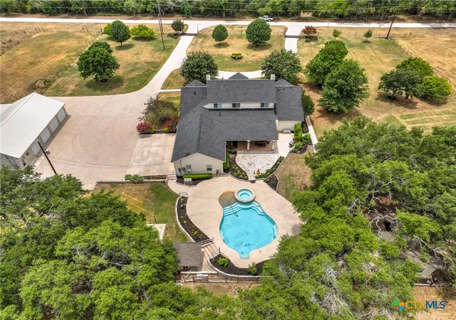 Photo 3 of Single family home for sale at 501 Lovejoy Ln, San Marcos, TX 78666 | MLS# 616750 | Listing updated on 2026-08-19