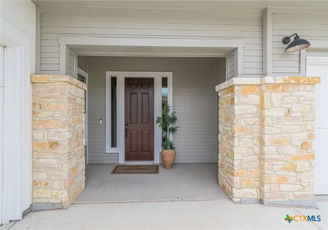 Photo 3 of Single family home for sale at 113 Waving Muhly Dr, San Marcos, TX 78666 | MLS# 616777 | Listing updated on 2026-09-03
