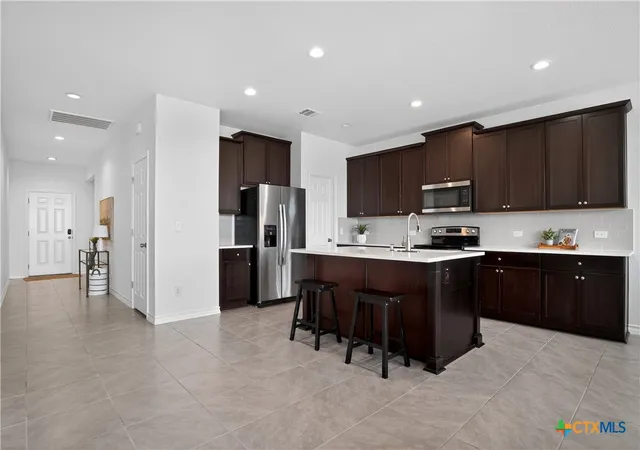 Photo 4 of Condo for sale at 1209 Natchez Trl, Leander, TX 78641 | MLS# 614851 | Listing updated on 2026-09-11