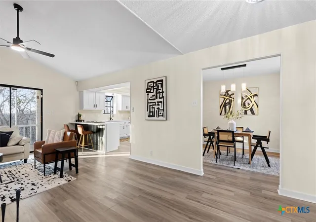Photo 4 of Single family home for sale at 300 Ridge Crst Dr, Seguin, TX 78155 | MLS# 616857 | Listing updated on 2026-08-26
