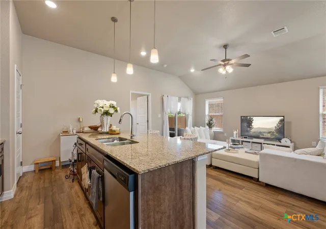 Photo 4 of Single family home for sale at 1021 Coriander Rd, Temple, TX 76501 | MLS# 616942 | Listing updated on 2026-08-14