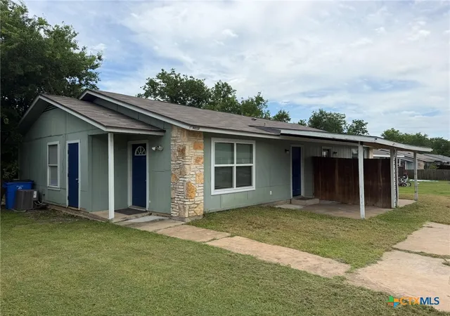 Photo 3 of Multi family home for sale at 512 Lenora Dr, Taylor, TX 76574 | MLS# 616964 | Listing updated on 2026-08-18