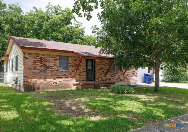 Photo 1 of Single family home for sale at 703 W Ave F, Copperas Cove, TX 76522 | MLS# 616503 | Listing updated on 2026-09-14