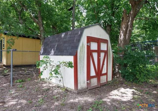 Photo 3 of Single family home for sale at 703 W Ave F, Copperas Cove, TX 76522 | MLS# 616503 | Listing updated on 2026-09-14