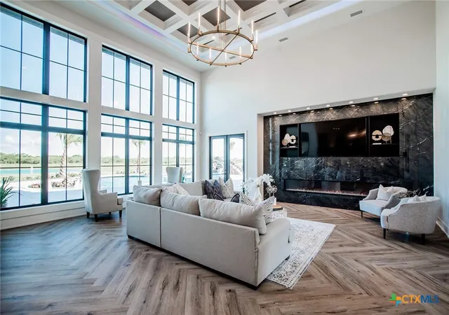 Photo 3 of Sale Pending at 499 Dayspring Dr, Victoria, TX 77904 | MLS# 616985 | Listing updated on 2026-09-14