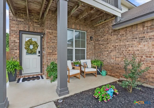 Photo 3 of Single family home for sale at 240 Foster Ln, Jarrell, TX 76537 | MLS# 616535 | Listing updated on 2026-10-06