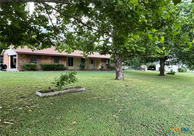 Photo 2 of Single family home for sale at 501 S 6th Street, Lometa, TX 76853 | MLS# 617151 | Listing updated on 2026-09-06