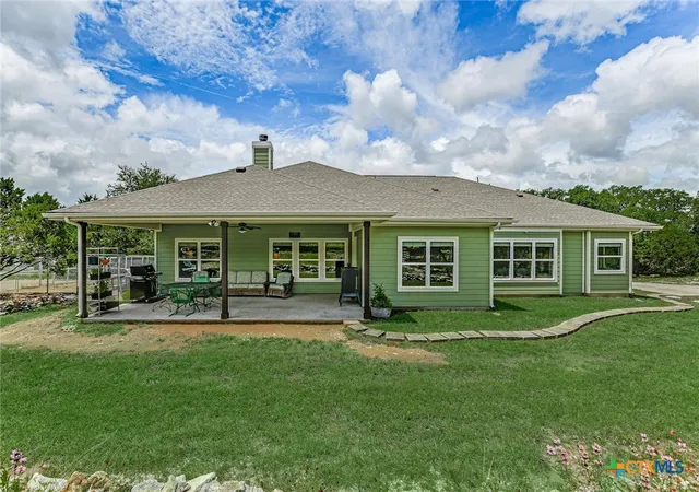 Photo 3 of Single family home for sale at 520 Murphy Dr, Bertram, TX 78605 | MLS# 617338 | Listing updated on 2026-10-01