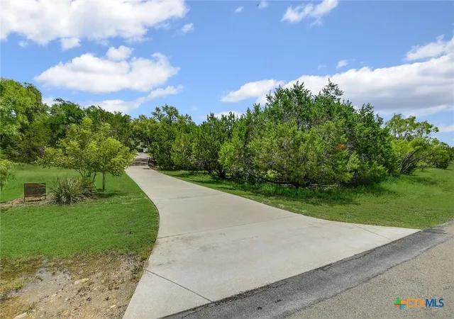 Photo 4 of Single family home for sale at 520 Murphy Dr, Bertram, TX 78605 | MLS# 617338 | Listing updated on 2026-10-01