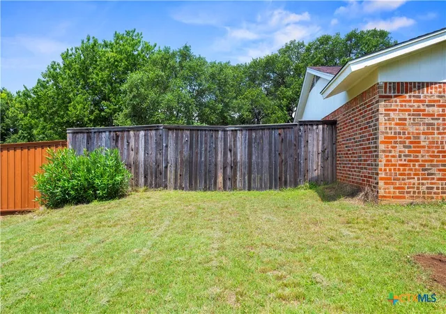 Photo 4 of Single family home for sale at 1204 Leif Cir, Copperas Cove, TX 76522 | MLS# 617450 | Listing updated on 2026-09-01