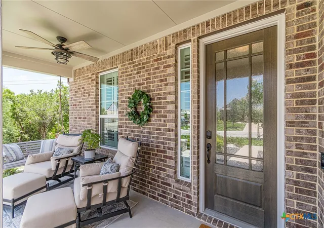 Photo 3 of Single family home for sale at 220 Cruising Oak St, San Marcos, TX 78666 | MLS# 617465 | Listing updated on 2026-09-03
