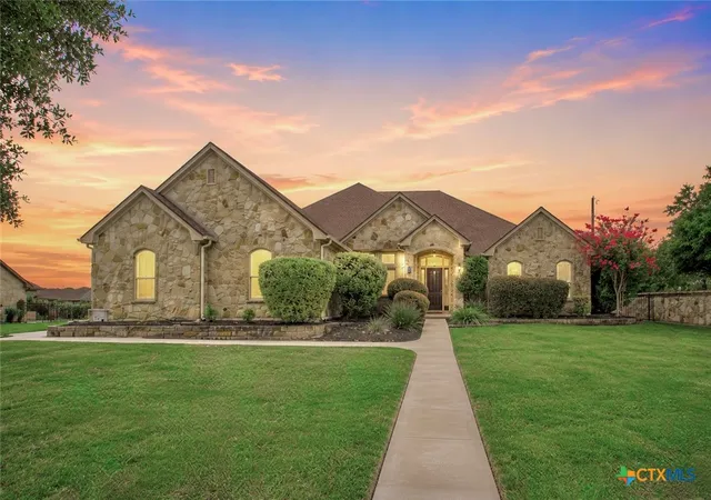 Photo 3 of Single family home for sale at 407 Creekside Dr, Salado, TX 76571 | MLS# 617370 | Listing updated on 2026-09-15