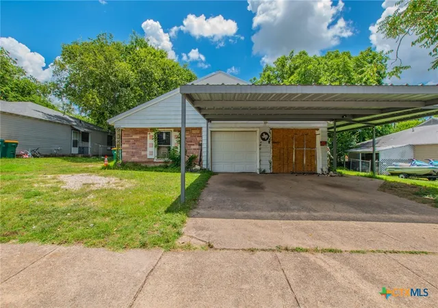 Photo 1 of Single family home for sale at 2522 Jackson Dr, Gatesville, TX 76528 | MLS# 616860 | Listing updated on 2026-08-21