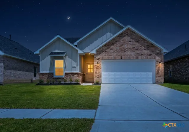 Photo 1 of Sale Pending at 314 Cardinal Dr, Port Lavaca, TX 77979 | MLS# 616743 | Listing updated on 2026-09-01