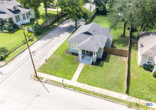 Photo 3 of Single family home for sale at 626 Saint Vincent St, Gonzales, TX 78629 | MLS# 617542 | Listing updated on 2026-08-24