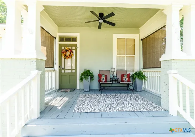 Photo 3 of Single family home for sale at 626 Saint Vincent St, Gonzales, TX 78629 | MLS# 617542 | Listing updated on 2026-09-29