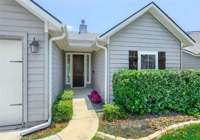 Photo 1 of Single family home for sale at 216 Wild Sage Ln, Liberty Hill, TX 78642 | MLS# 617034 | Listing updated on 2026-09-16
