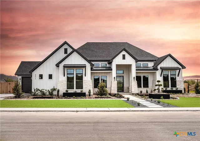 Photo 2 of Single family home for sale at 6612 King Oaks Blvd, Salado, TX 76571 | MLS# 617730 | Listing updated on 2026-09-14