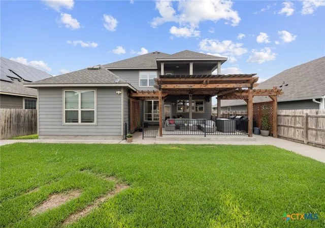 Photo 3 of Sale Pending at 3249 Samson Dr, Lorena, TX 76655 | MLS# 617620 | Listing updated on 2026-09-02