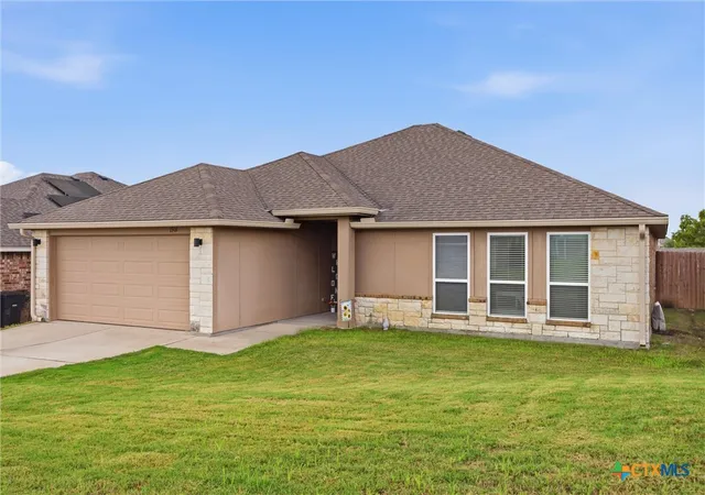 Photo 2 of Single family home for sale at 1901 Fawn Crk St, Temple, TX 76504 | MLS# 617614 | Listing updated on 2026-10-07