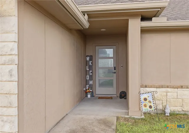 Photo 3 of Single family home for sale at 1901 Fawn Crk St, Temple, TX 76504 | MLS# 617614 | Listing updated on 2026-10-07