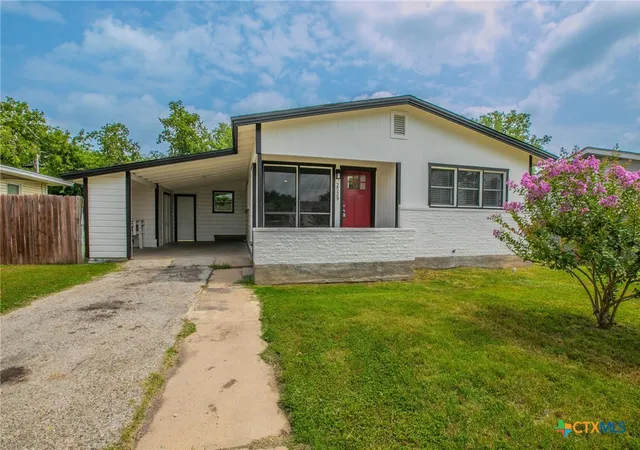 Photo 1 of Single family home for sale at 2529 Powell Dr, Gatesville, TX 76528 | MLS# 617623 | Listing updated on 2026-09-02