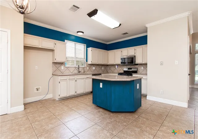 Photo 2 of Single family home for sale at 1705 Ascot Ln, Cedar Park, TX 78613 | MLS# 617858 | Listing updated on 2026-09-25