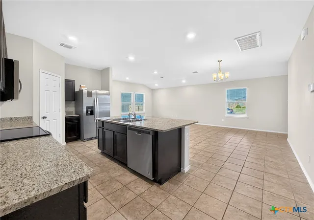 Photo 4 of Sale Pending at 6117 Harriet Tubman Ave, Killeen, TX 76543 | MLS# 617692 | Listing updated on 2026-09-02