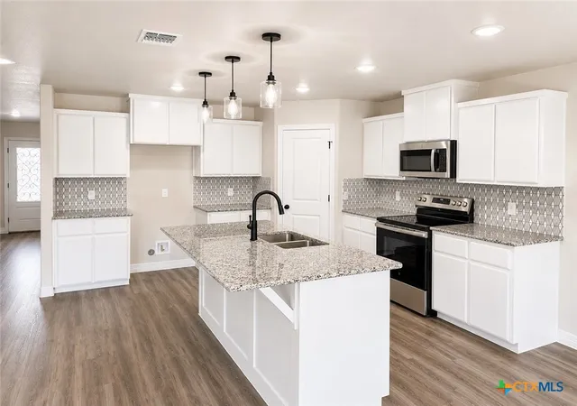 Photo 3 of Single family home for sale at 3819 Leming Ct, Temple, TX 76504 | MLS# 618000 | Listing updated on 2026-08-03