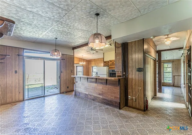 Photo 4 of Single family home for sale at 1500 County Rd 405, Buckholts, TX 76518 | MLS# 618033 | Listing updated on 2026-09-08