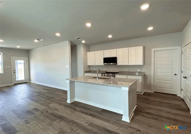 Photo 3 of Single family home for sale at 240 Firefox Way, Jarrell, TX 76537 | MLS# 618052 | Listing updated on 2026-09-11