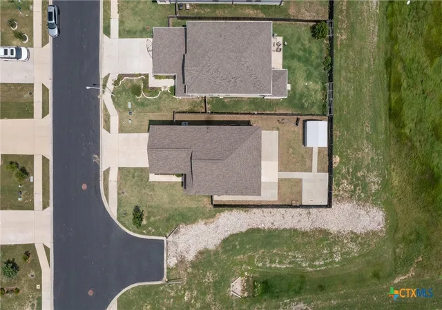 Photo 3 of Single family home for sale at 121 Passiflora Dr, Georgetown, TX 78626 | MLS# 618064 | Listing updated on 2026-08-07
