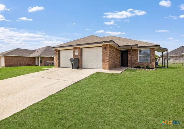 Photo 2 of Sale Pending at 2709 Alma Dr, Killeen, TX 76549 | MLS# 618071 | Listing updated on 2026-09-11