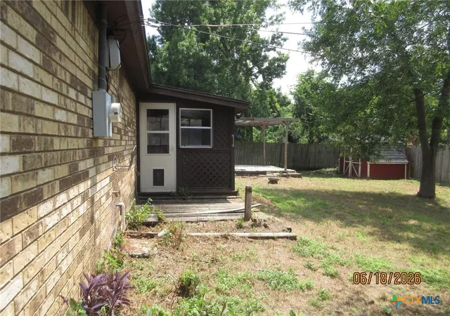 Photo 2 of Single family home for sale at 1702 Fox Trl, Harker Heights, TX 76548 | MLS# 618072 | Listing updated on 2026-08-04
