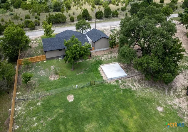 Photo 2 of Single family home for sale at 234 County Rd 3400, Lampasas, TX 76550 | MLS# 618120 | Listing updated on 2026-09-08