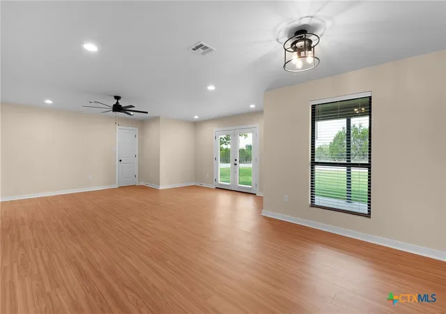 Photo 3 of Single family home for sale at 234 County Rd 3400, Lampasas, TX 76550 | MLS# 618120 | Listing updated on 2026-09-08