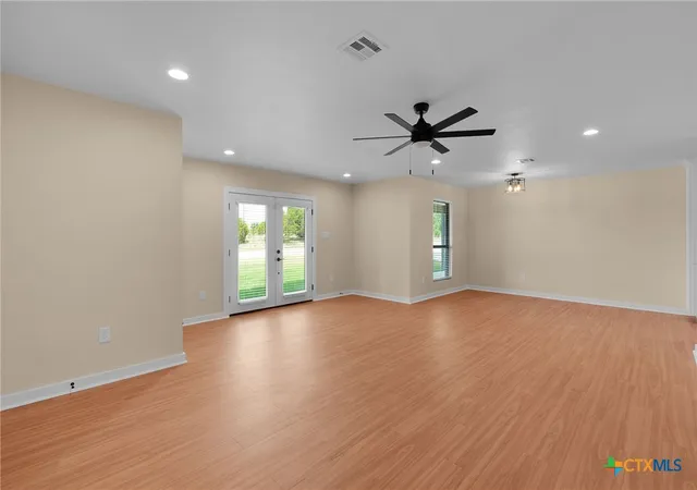 Photo 4 of Single family home for sale at 234 County Rd 3400, Lampasas, TX 76550 | MLS# 618120 | Listing updated on 2026-09-08