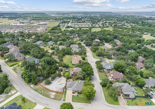 Photo 3 of Single family home for sale at 1900 Sutton Pl Trl, Harker Heights, TX 76548 | MLS# 618115 | Listing updated on 2026-09-16