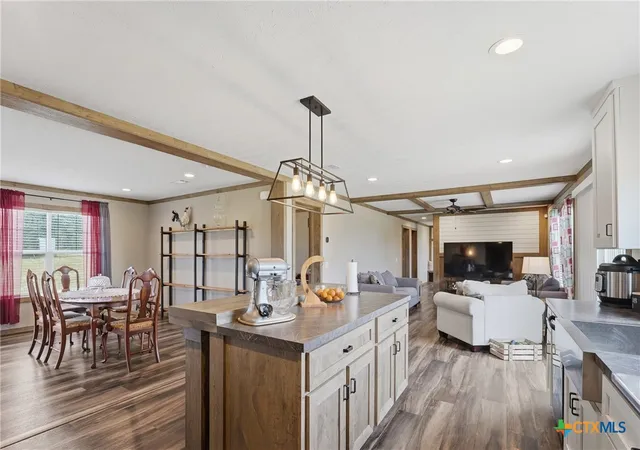 Photo 2 of Manufactured home for sale at 400 Lyon Rd, Seguin, TX 78155 | MLS# 618001 | Listing updated on 2026-09-17